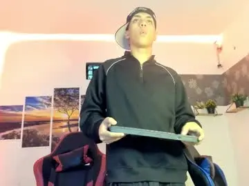 Chaturbate Live Sex Cam of noah_flynn1