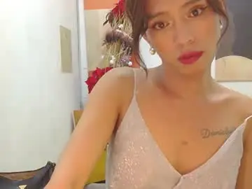 Chaturbate Live Sex Cam of hot_daniela090393