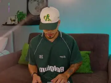 Chaturbate Nude Webcam of ken_boy_