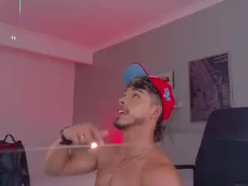 Chaturbate Live Sex Cam of ken_boy_