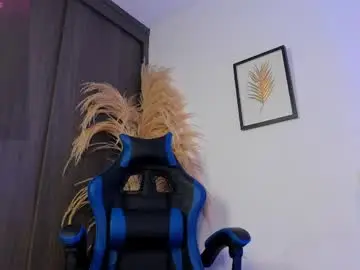 Chaturbate Best live sex cam show of thiago_connor21