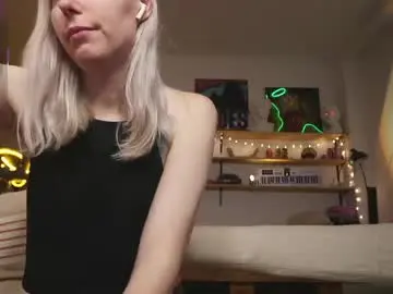 Chaturbate Free Live Porn of yourprettykate_