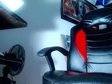 Chaturbate Live Porn of andres_cond