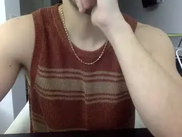 Chaturbate Live Sex Cam of hornyspaniard93