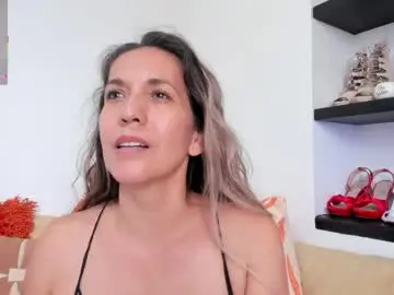 Chaturbate Live Porn of laurafarrely