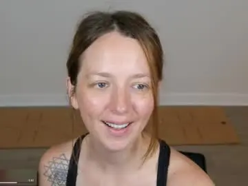 Chaturbate Watch Live Sex Cams of maevivant