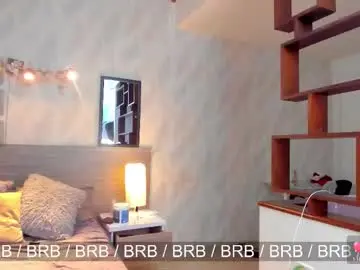 Chaturbate Live Sex Cam of rogger_physique