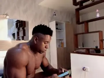 Chaturbate Free Live Porn of rogger_physique