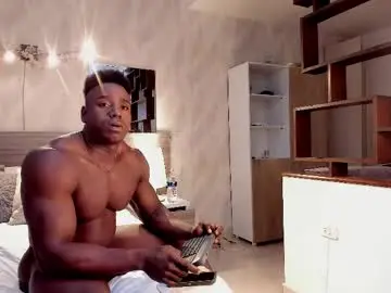 Chaturbate Live Sex of rogger_physique