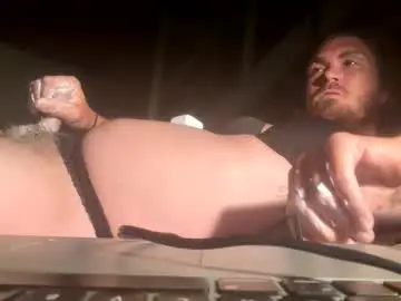 Chaturbate Best live sex cam show of strumie3534336684