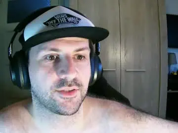 Chaturbate Live Sex Cam of swizza7