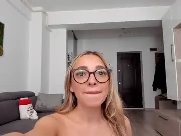 Chaturbate Best live sex cam show of _arry