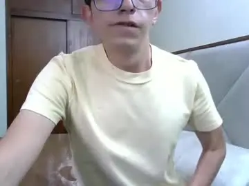 Chaturbate Nude Webcam of fonzi_flores