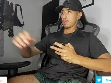 Chaturbate Live Sex Cam of martin_granch