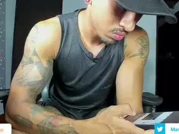 Chaturbate Live Sex Cam of martin_granch