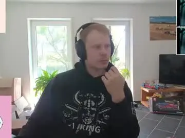 Chaturbate Free Porn Cam of mrzaasch