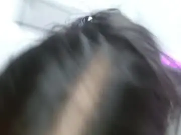 Chaturbate Live Sex Cam of vannesweet_