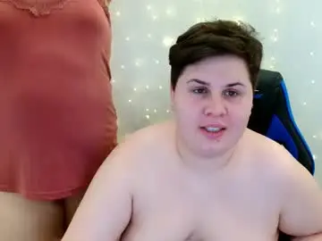 Chaturbate Live Sex Cam of beckyandellen