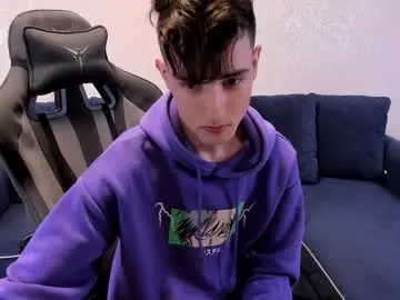 Chaturbate Free Porn Cam of james_mil