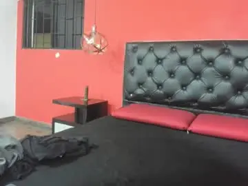 Chaturbate Free Porn Cam of mariham_murath_