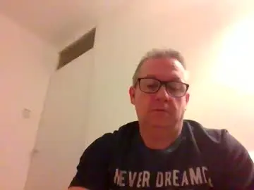 Chaturbate Free Live Porn of middleton2021