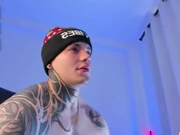 Chaturbate Best live sex cam show of alan_rosee