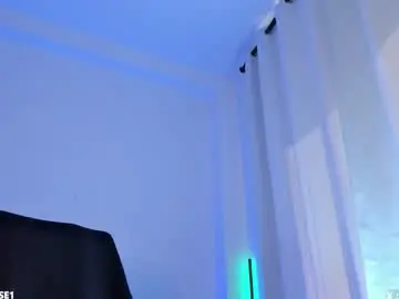 Chaturbate Nude Webcam of alan_rosee