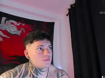 Chaturbate Live Porn of alan_rosee