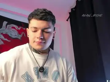 Chaturbate Free Live Porn of alan_rosee