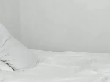Chaturbate Live Sex Cam of andres_cortes5