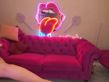 Chaturbate Best live sex cam show of bellalapetit