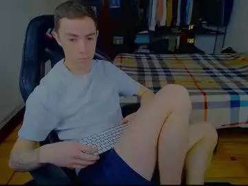 Chaturbate Free Porn Cam of charlieseyer
