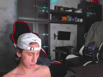 Chaturbate Free Porn Cam of esthetics_boys