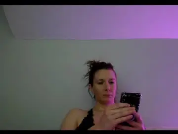Chaturbate Free Porn Cam of findomgoddessnatalia