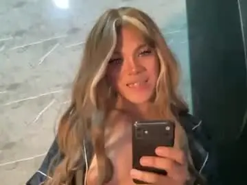 Chaturbate Free Porn Cam of foxli_xx