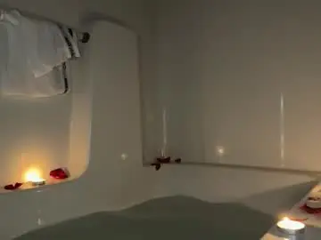 Chaturbate Live Sex Cam of gucciboi4