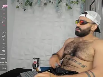 Chaturbate Live Sex Cam of leonidaskaiser