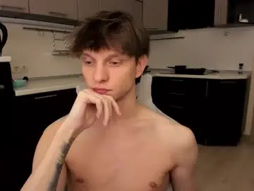 Chaturbate Live Sex Cam of romeo_mercy