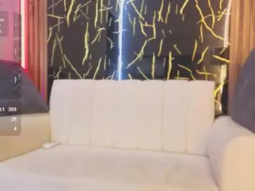 Chaturbate Adult Webcam of starlight_mature23_aws