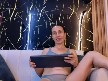 Chaturbate Adult Webcams of starlight_mature23_aws