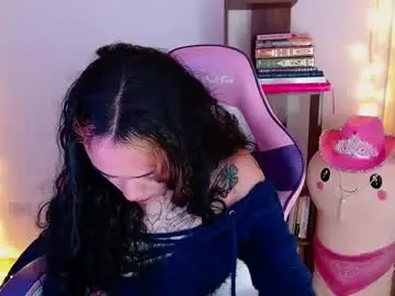 Chaturbate Sex Cam of bluee_v