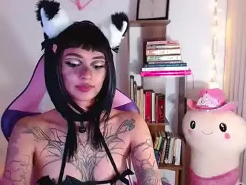 Chaturbate Free Porn Cam of bluee_v