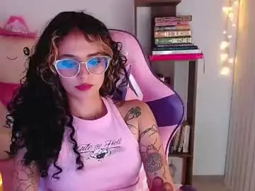 Chaturbate Sex Cam of bluee_v