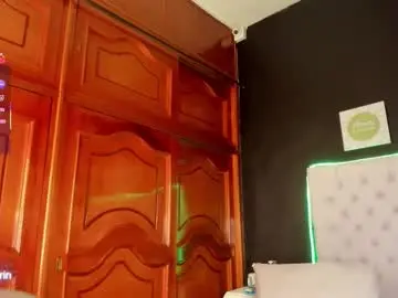 Chaturbate Adult Webcams of ebony_katterin