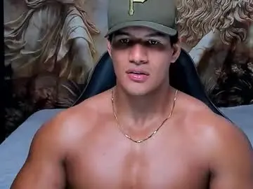 Chaturbate Free Live Porn of oliver_tommy