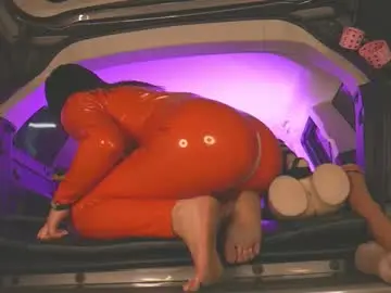 Chaturbate Free Porn Cam of sharith_gh