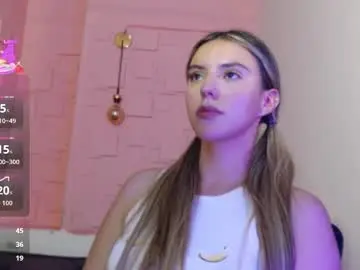 Chaturbate Nude Webcam of valentina_red18