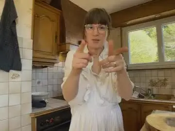 Chaturbate Live Sex of claire_moulin