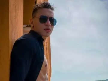 Chaturbate Live Porn of criss__tom