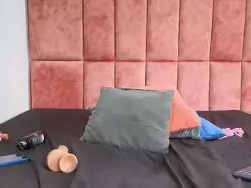 Chaturbate Sex Chat of emmalou__